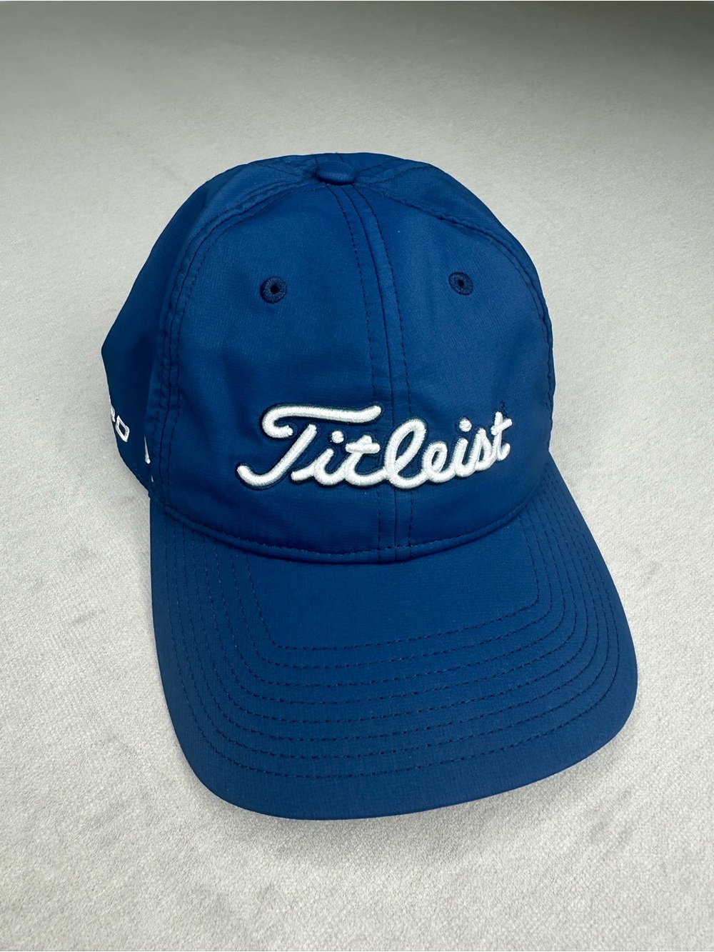 Titleist Men’s Golf Blue Velcro Baseball Cap